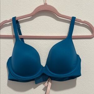Victoria's Secret Blue T-Shirt Bra Molded Cup